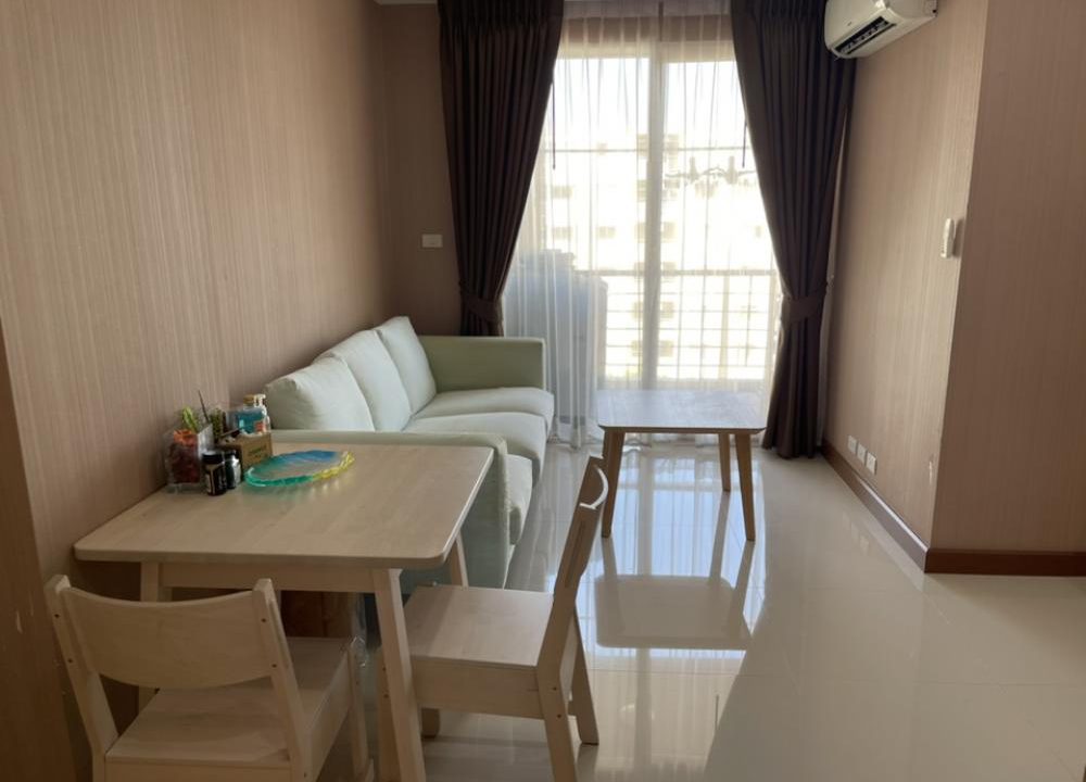 Airlink Residence Condo (1)
