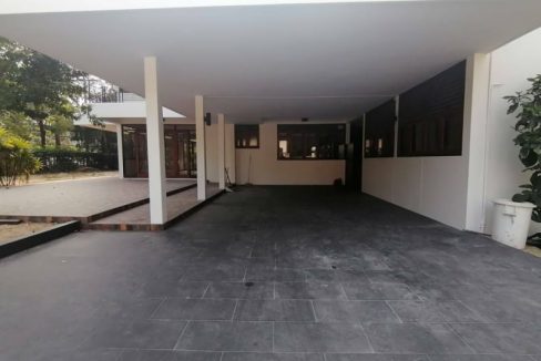 Beautiful Newly Renovated single house for rent in Nanglinjee,Yennakart Sathorn (13)