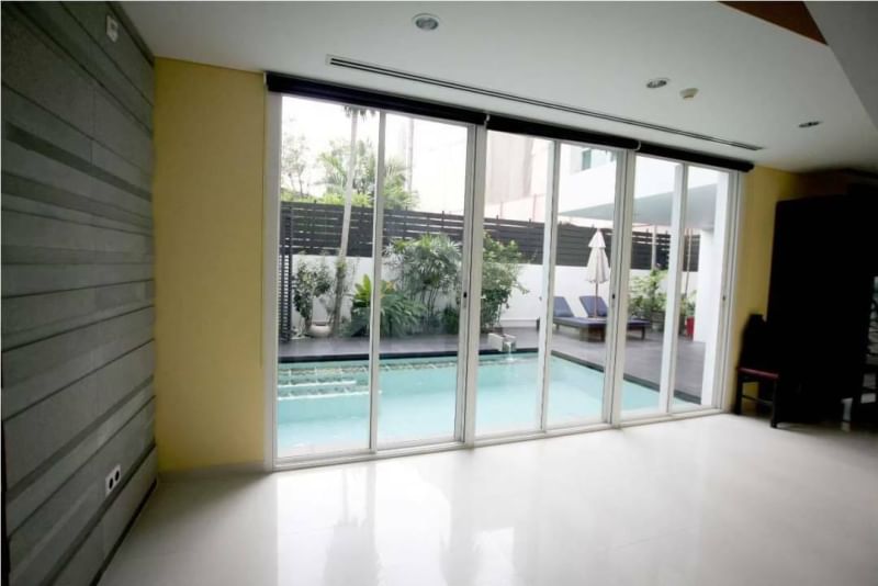 HOUSE FOR SALE RENT IN SATHORN (3)