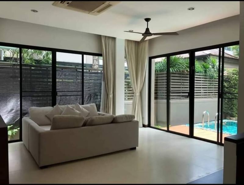 Sukhumvit 49 House with private swimming pool (5)