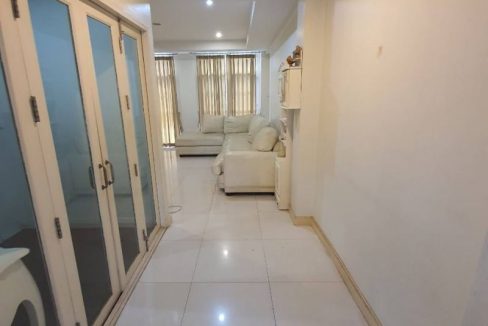 Townhome for rent, near BTS Ari (6)