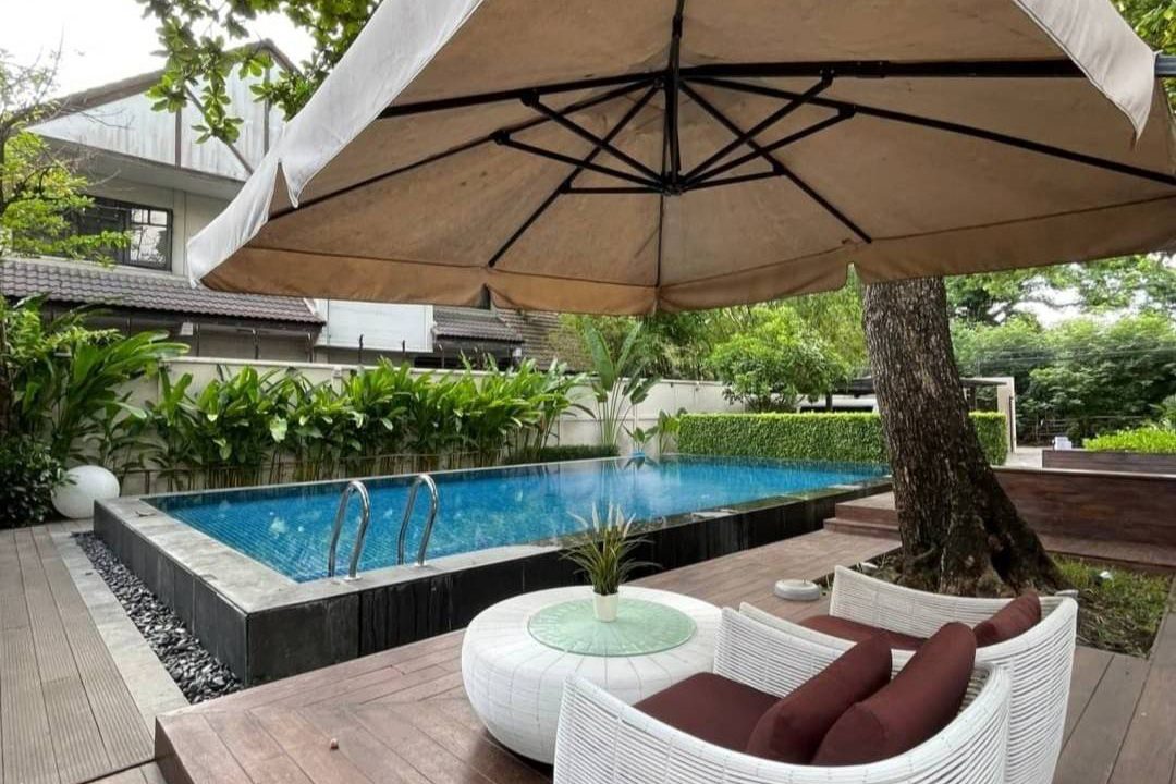 Villa House In Thonglor with Private Pool (3)