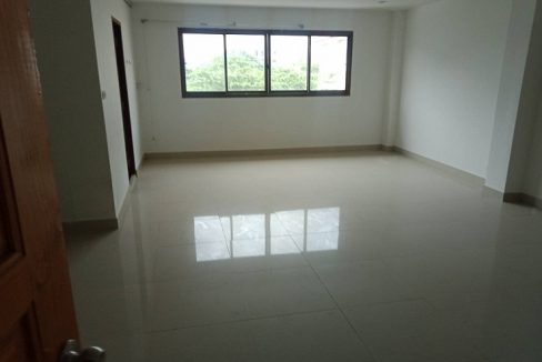 Detached House For Rent (8)