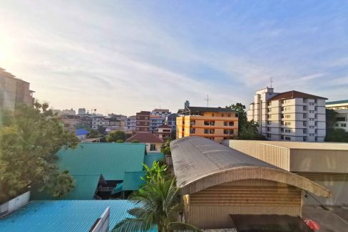 KES Ratchada Condo for sale (20-1)