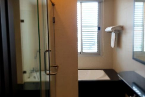 LINE_ALBUM_Room 9A(new renovat) 270 Sqm_8. 4 beds 4 baths 120K_211027